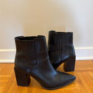 Steve Madden Black Ankle Boots 10M